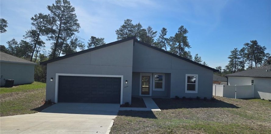 House in Ocala, Florida 4 bedrooms, 170.29 sq.m. № 1612936