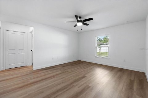 House in Palm Coast, Florida 4 bedrooms, 168.06 sq.m. № 2155885 - photo 15