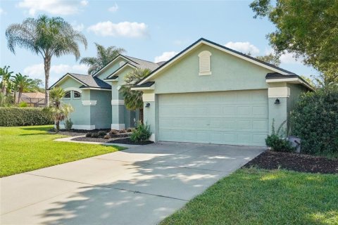House in Spring Hill, Florida 4 bedrooms, 232.07 sq.m. № 2388167 - photo 2