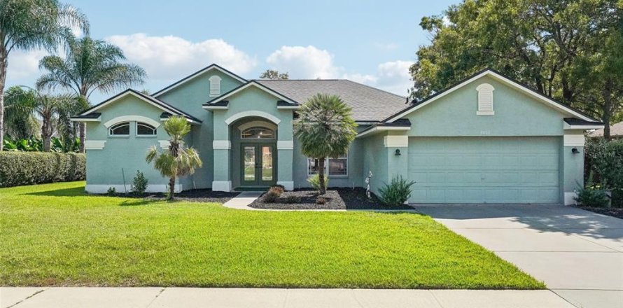 House in Spring Hill, Florida 4 bedrooms, 232.07 sq.m. № 2388167