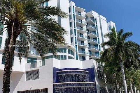 Copropriété à vendre à Aventura, Floride: 3 chambres, 126.53 m2 № 1998555 - photo 18