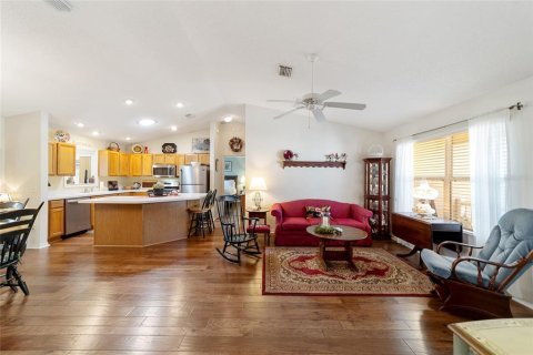 Casa en venta en The Villages, Florida, 3 dormitorios, 159.51 m2 № 1767538 - foto 29