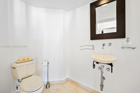 Купить кондоминиум в Авентура, Флорида 2 спальни, 149.57м2, № 1977364 - фото 29