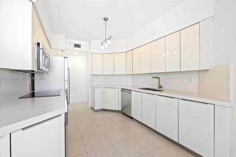 Купить кондоминиум в Авентура, Флорида 2 спальни, 149.57м2, № 1977364 - фото 19