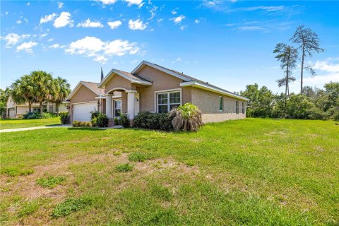 House in Ocala, Florida 3 bedrooms, 180.88 sq.m. № 1734299 - photo 3