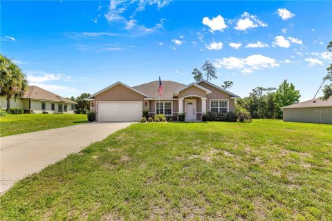 House in Ocala, Florida 3 bedrooms, 180.88 sq.m. № 1734299 - photo 2