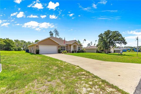 House in Ocala, Florida 3 bedrooms, 180.88 sq.m. № 1734299 - photo 5