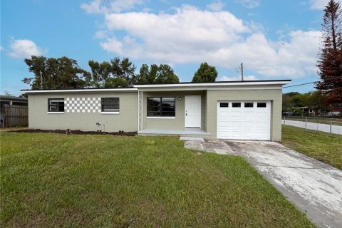 Casa en Orlando, Florida 3 dormitorios, 87.89 m2 № 2104889