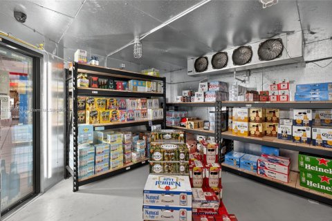 Commercial property in Rockledge, Florida № 2020572 - photo 6