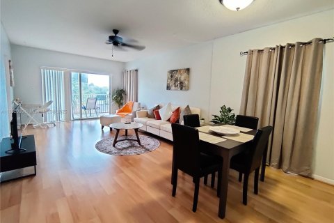 Снять в аренду кондоминиум в Лодердейл-бай-те-Си, Флорида 2 спальни, 95.69м2, № 1924843 - фото 29