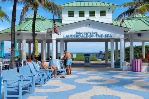 Снять в аренду кондоминиум в Лодердейл-бай-те-Си, Флорида 2 спальни, 95.69м2, № 1924843 - фото 16