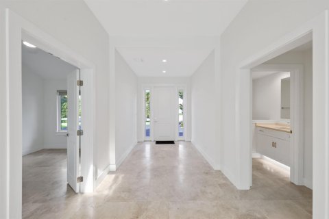 Villa ou maison à vendre à Lantana, Floride: 3 chambres, 268.12 m2 № 2173497 - photo 9