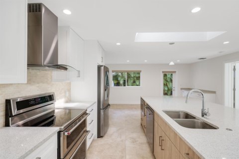 Villa ou maison à vendre à Lantana, Floride: 3 chambres, 268.12 m2 № 2173497 - photo 18