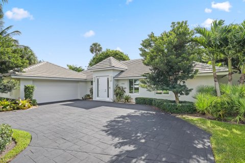 Villa ou maison à vendre à Lantana, Floride: 3 chambres, 268.12 m2 № 2173497 - photo 4