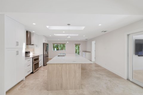Villa ou maison à vendre à Lantana, Floride: 3 chambres, 268.12 m2 № 2173497 - photo 16