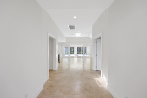 Villa ou maison à vendre à Lantana, Floride: 3 chambres, 268.12 m2 № 2173497 - photo 7