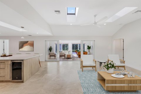 Villa ou maison à vendre à Lantana, Floride: 3 chambres, 268.12 m2 № 2173497 - photo 10