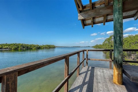 Copropriété à vendre à Sarasota, Floride: 3 chambres, 201.13 m2 № 2152208 - photo 16
