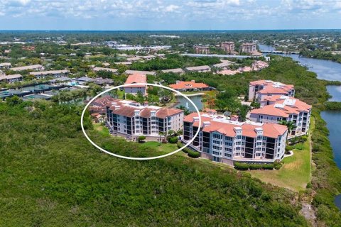 Copropriété à vendre à Sarasota, Floride: 3 chambres, 201.13 m2 № 2152208 - photo 20