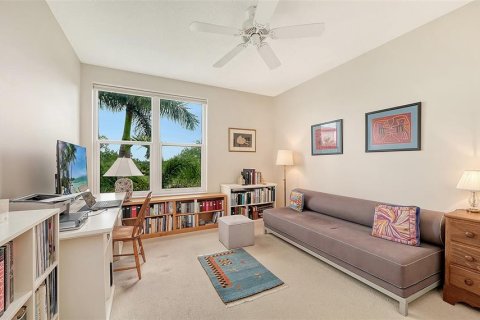 Copropriété à vendre à Sarasota, Floride: 3 chambres, 201.13 m2 № 2152208 - photo 11