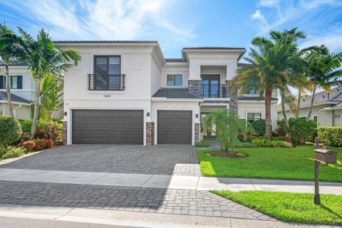 House in Boca Raton, Florida 5 bedrooms, 438.13 sq.m. № 2251554 - photo 2