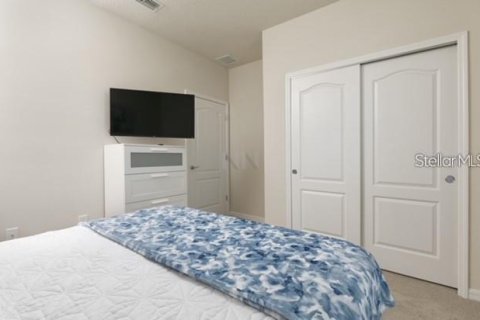 Townhouse in Davenport, Florida 5 bedrooms, 211.91 sq.m. № 1514169 - photo 27