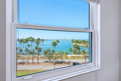 Condo in Sarasota, Florida, 3 bedrooms  № 1570378 - photo 19