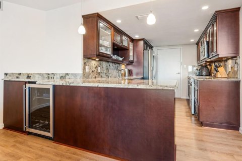 Condo in Sarasota, Florida, 3 bedrooms  № 1570378 - photo 12