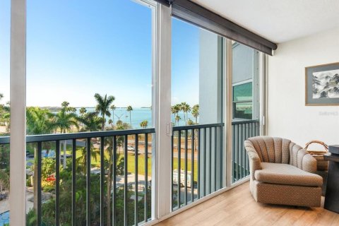 Condo in Sarasota, Florida, 3 bedrooms  № 1570378 - photo 6