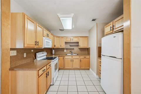 Casa en venta en Pinellas Park, Florida, 3 dormitorios, 111.85 m2 № 1816563 - foto 15