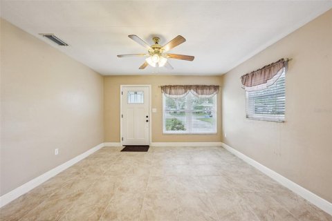 Casa en venta en Pinellas Park, Florida, 3 dormitorios, 111.85 m2 № 1816563 - foto 7