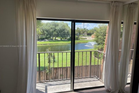 Condominio en venta en West Palm Beach, Florida, 2 dormitorios, 114.83 m2 № 1958717 - foto 10