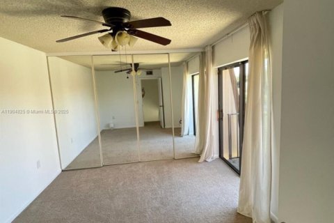 Condominio en venta en West Palm Beach, Florida, 2 dormitorios, 114.83 m2 № 1958717 - foto 15