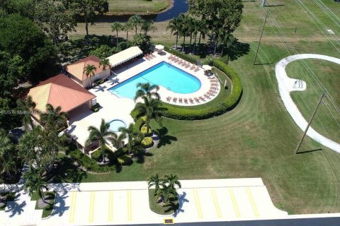 Condominio en venta en West Palm Beach, Florida, 2 dormitorios, 114.83 m2 № 1958717 - foto 4