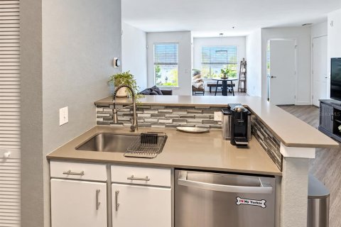 Copropriété à vendre à Kissimmee, Floride: 2 chambres, 95.32 m2 № 2396117 - photo 12