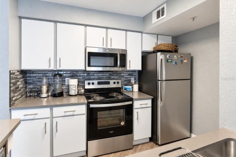 Copropriété à vendre à Kissimmee, Floride: 2 chambres, 95.32 m2 № 2396117 - photo 10