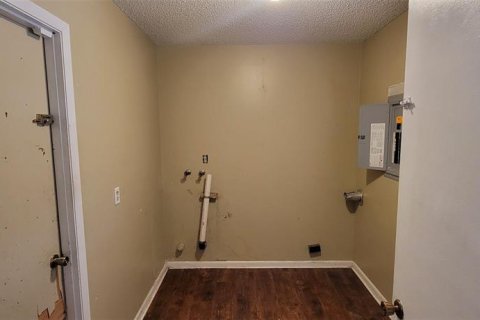 Villa ou maison à vendre à Deltona, Floride: 3 chambres, 157.38 m2 № 2217886 - photo 3