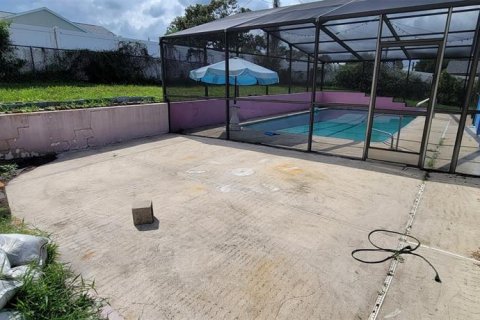 Villa ou maison à vendre à Deltona, Floride: 3 chambres, 157.38 m2 № 2217886 - photo 19