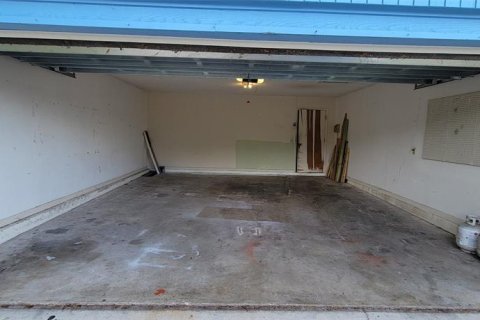 Villa ou maison à vendre à Deltona, Floride: 3 chambres, 157.38 m2 № 2217886 - photo 2