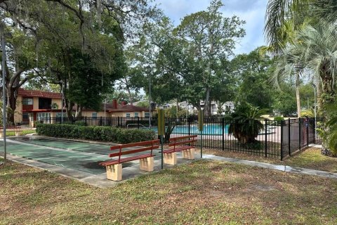 Condo in Orlando, Florida, 2 bedrooms  № 1732502 - photo 12