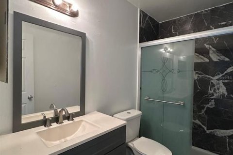 Condo in Orlando, Florida, 2 bedrooms  № 1732502 - photo 8