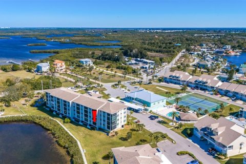 Condo in Port Richey, Florida, 2 bedrooms  № 2348317 - photo 5