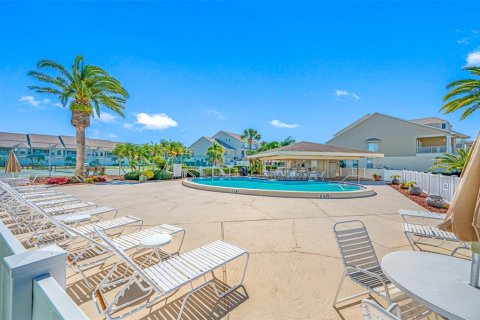 Condo in Port Richey, Florida, 2 bedrooms  № 2348317 - photo 30