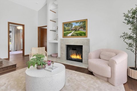 House in Palm Harbor, Florida 4 bedrooms, 224.27 sq.m. № 1842989 - photo 3