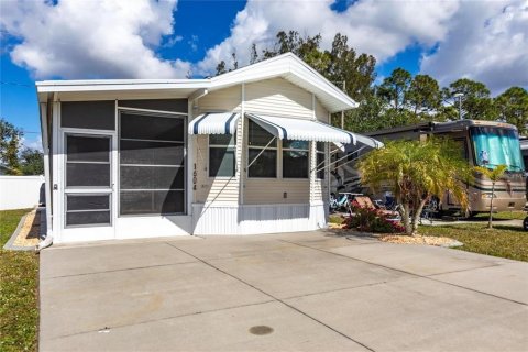 Appartement à louer à Punta Gorda, Floride: 1 chambre, 37.9 m2 № 2166479 - photo 2