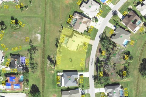 House in Punta Gorda, Florida 3 bedrooms, 155.7 sq.m. № 2166380 - photo 2