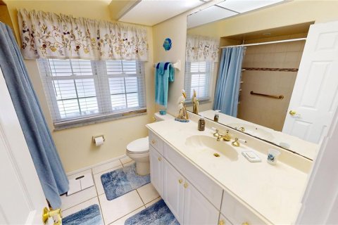 House in Punta Gorda, Florida 3 bedrooms, 155.7 sq.m. № 2166380 - photo 22