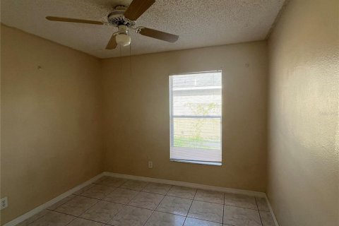 Casa en alquiler en Kissimmee, Florida, 4 dormitorios, 132.94 m2 № 1910666 - foto 10