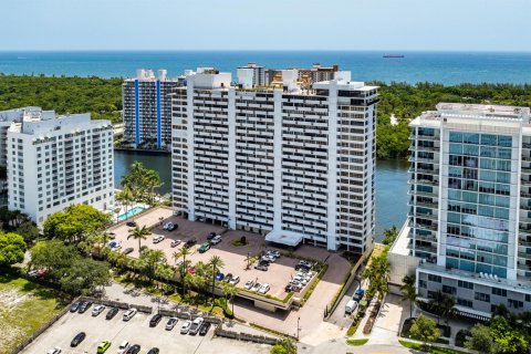 Copropriété à vendre à Fort Lauderdale, Floride: 2 chambres, 150.5 m2 № 2247186 - photo 25