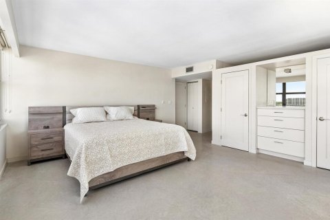 Copropriété à vendre à Fort Lauderdale, Floride: 2 chambres, 150.5 m2 № 2247186 - photo 15